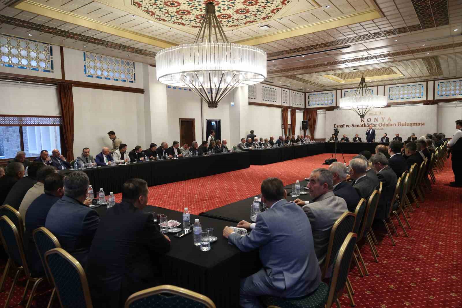 Başkan Altay: "İnşallah &ccedil;ok uzun yıllar şehrimize hep birlikte hizmet ederiz"
