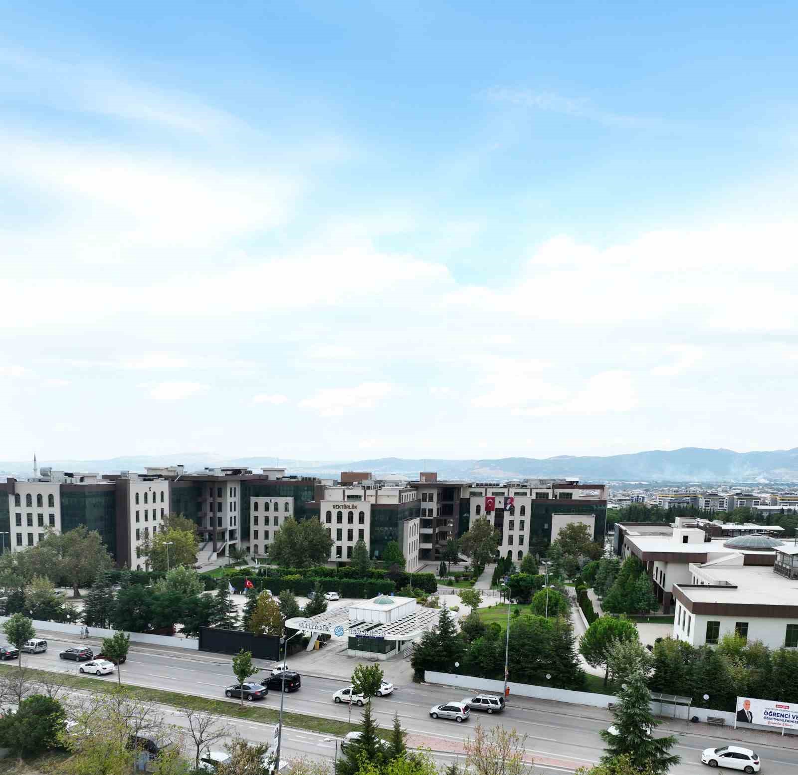 BT&Uuml;&rsquo;n&uuml;n matematik &ccedil;alışması geleceğin teknolojilerine ışık tutacak
