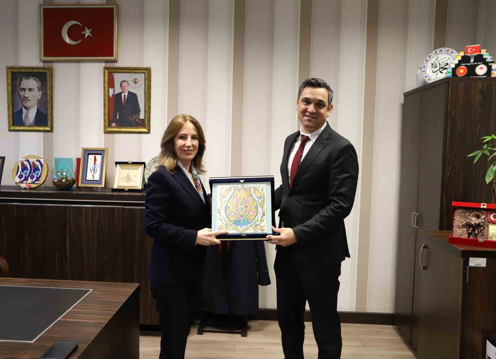 KUTSO Heyeti, Tarım Havzaları Daire Başkanı Dr. Emre Yeniay&rsquo;ı ziyaret etti
