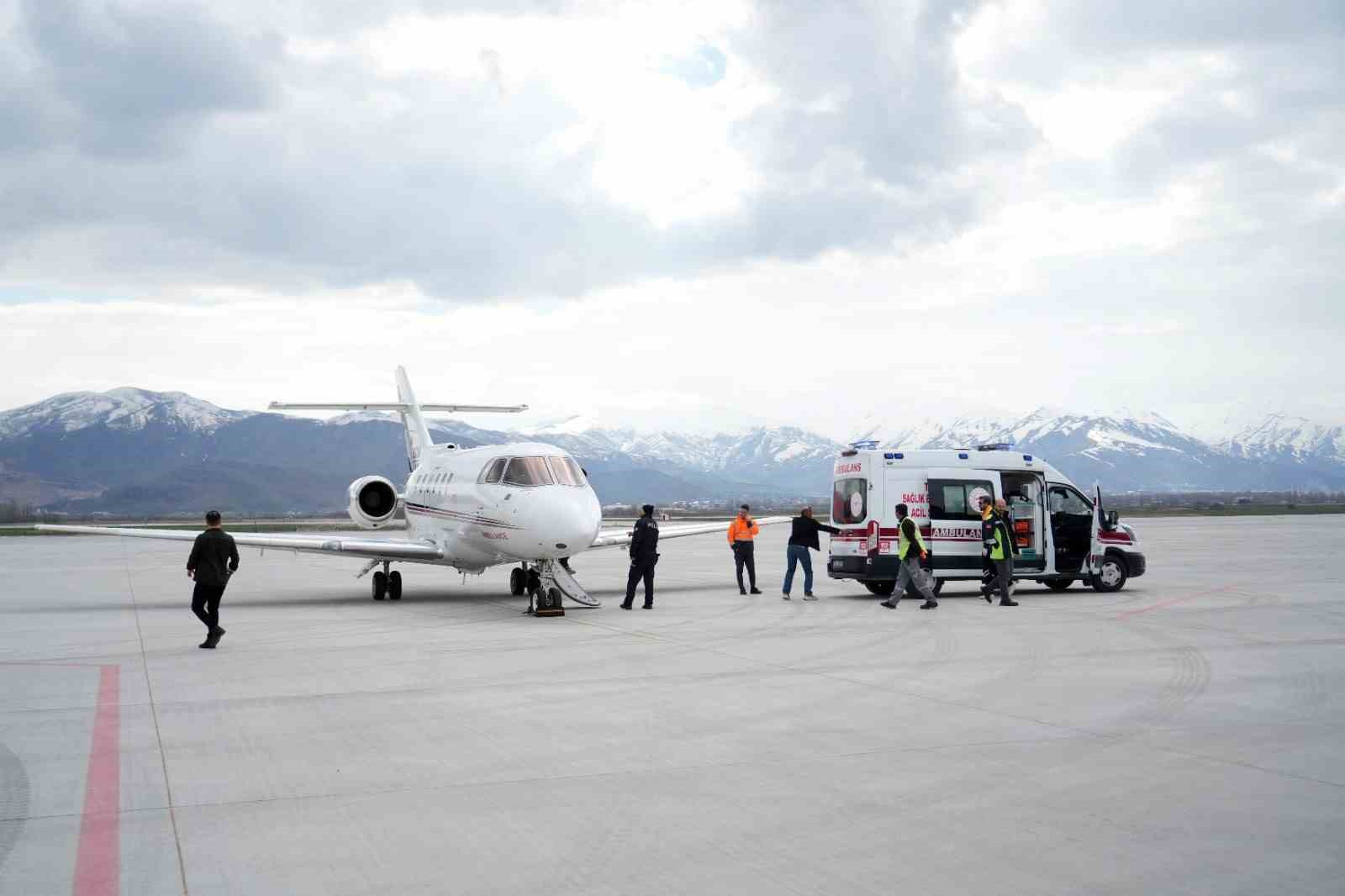 Muş&rsquo;ta 2 g&uuml;nl&uuml;k bebek i&ccedil;in seferberlik
