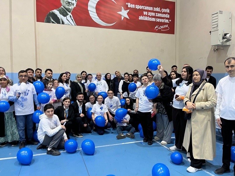 Esenyurt&rsquo;ta Otizm Farkındalık G&uuml;n&uuml;&rsquo;nde anlamlı etkinlik
