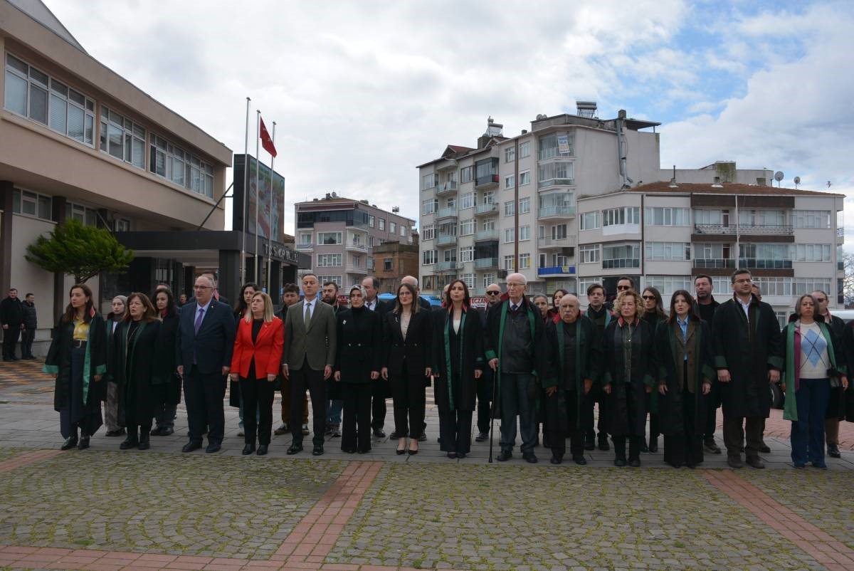 Avukatlar G&uuml;n&uuml; Sinop&rsquo;ta t&ouml;renle kutlandı
