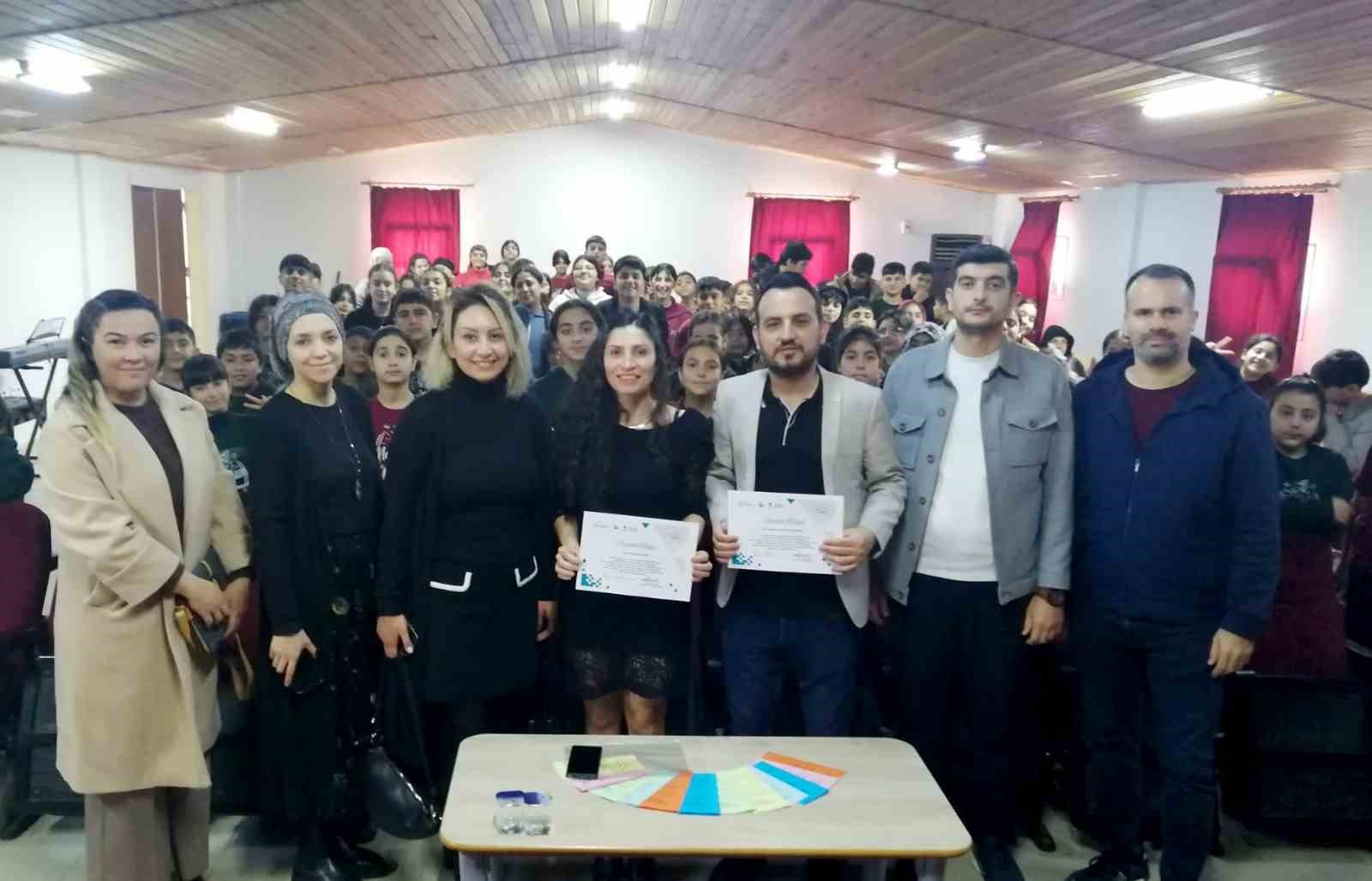 AT&Uuml;&rsquo;den geleceğin habercilerine dijital rehberlik
