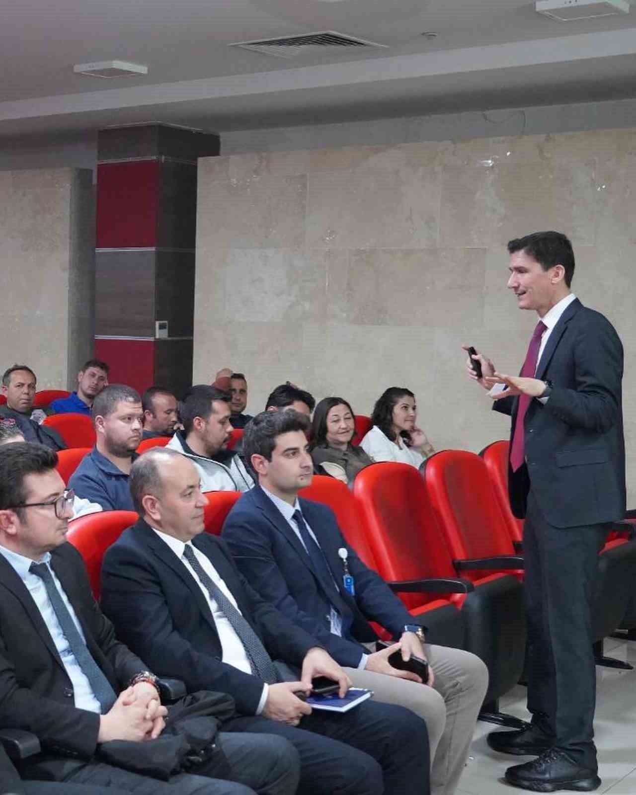 MUSKİ personeline iletişim ve kişisel gelişim eğitimi
