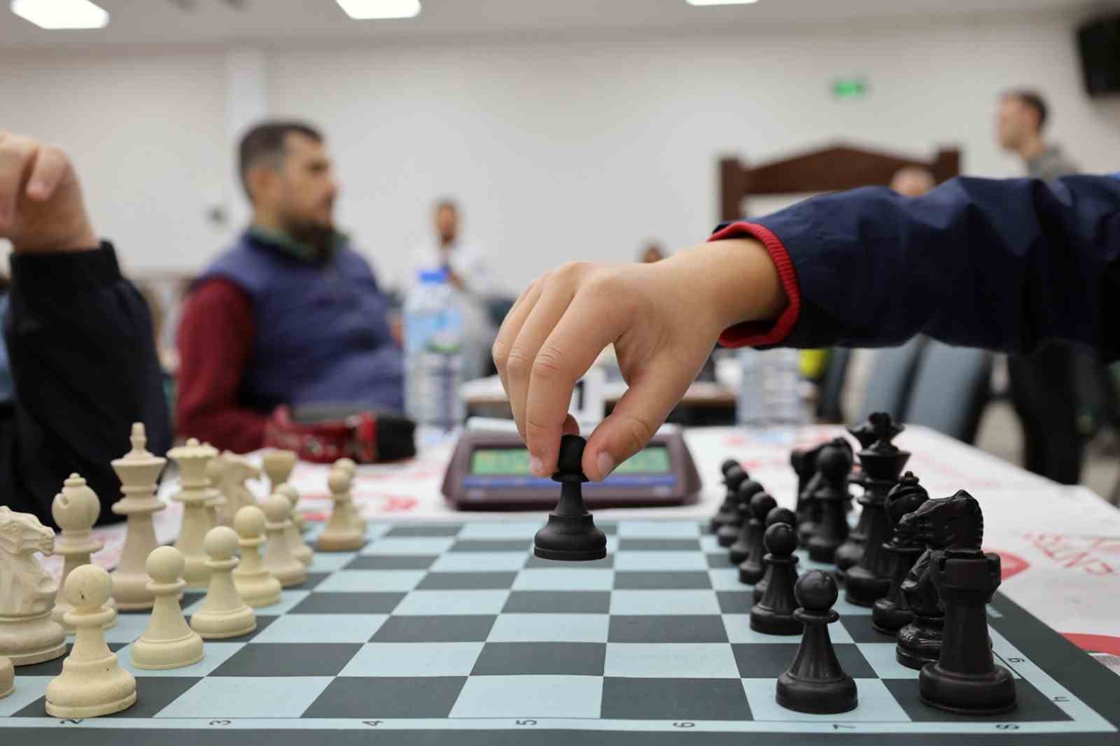 Menteşe&rsquo;de 23 Nisan&rsquo;a &ouml;zel satran&ccedil; turnuvası
