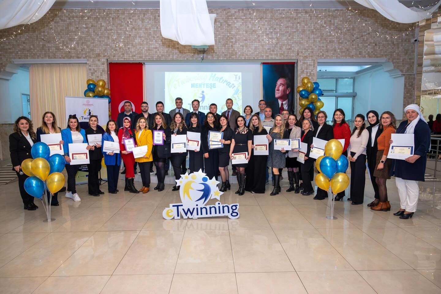 Muğla’nın eğitim yıldızları ödüllendirildi