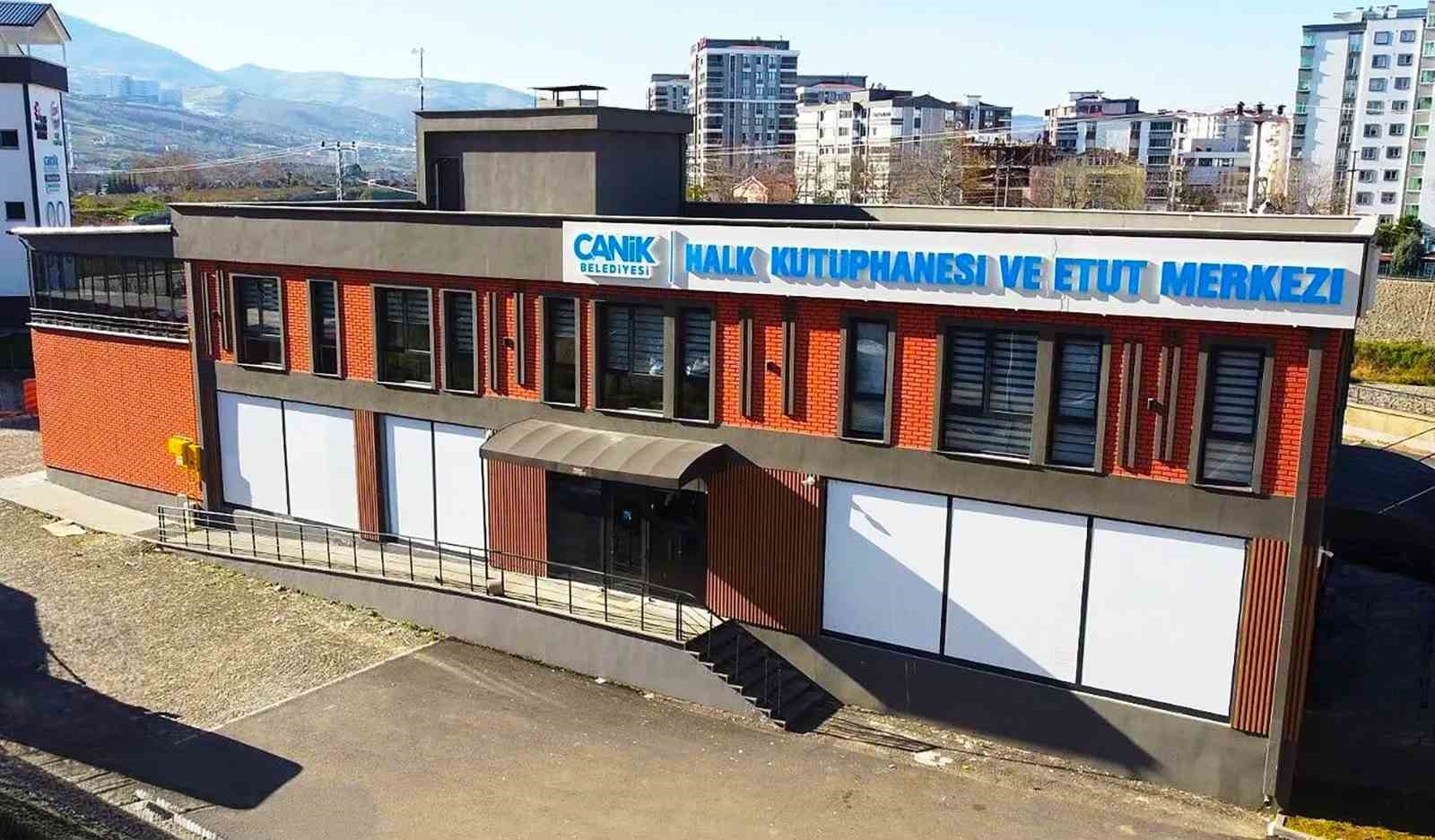 Başkan Sandık&ccedil;ı: "Canik Halk K&uuml;t&uuml;phanesi ve Et&uuml;t Merkezimize ilgi yoğun"
