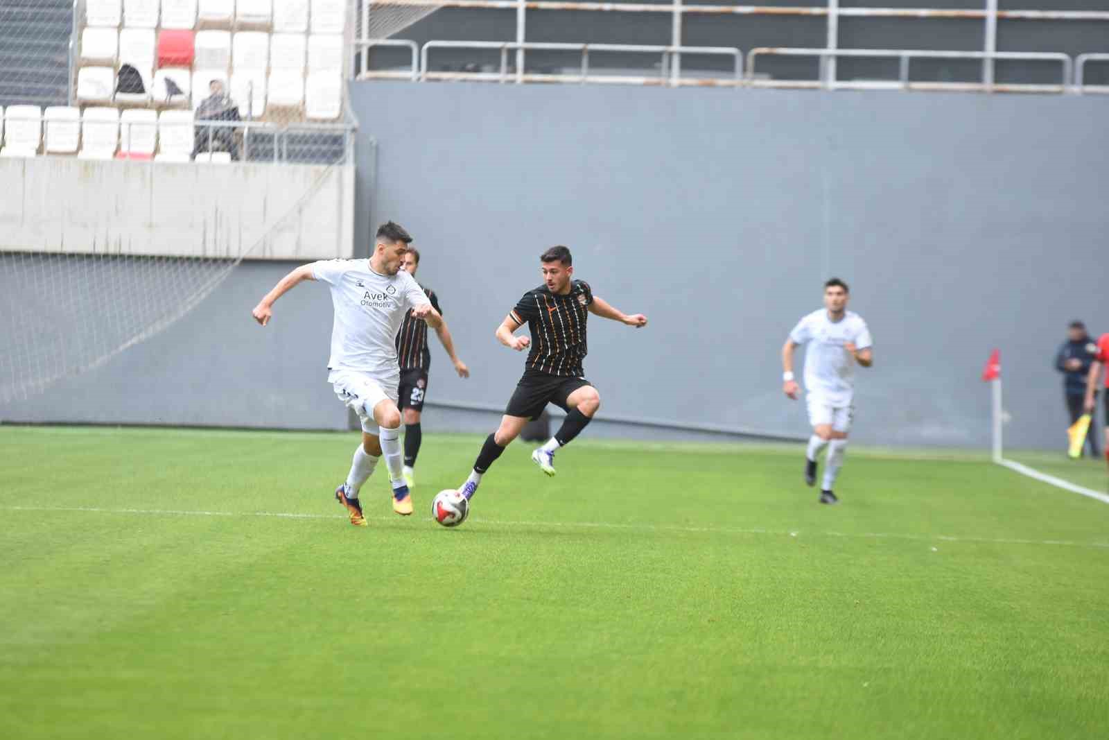TFF 3. Lig: Altay: 1 - İzmir &Ccedil;oruhlu FK: 1
