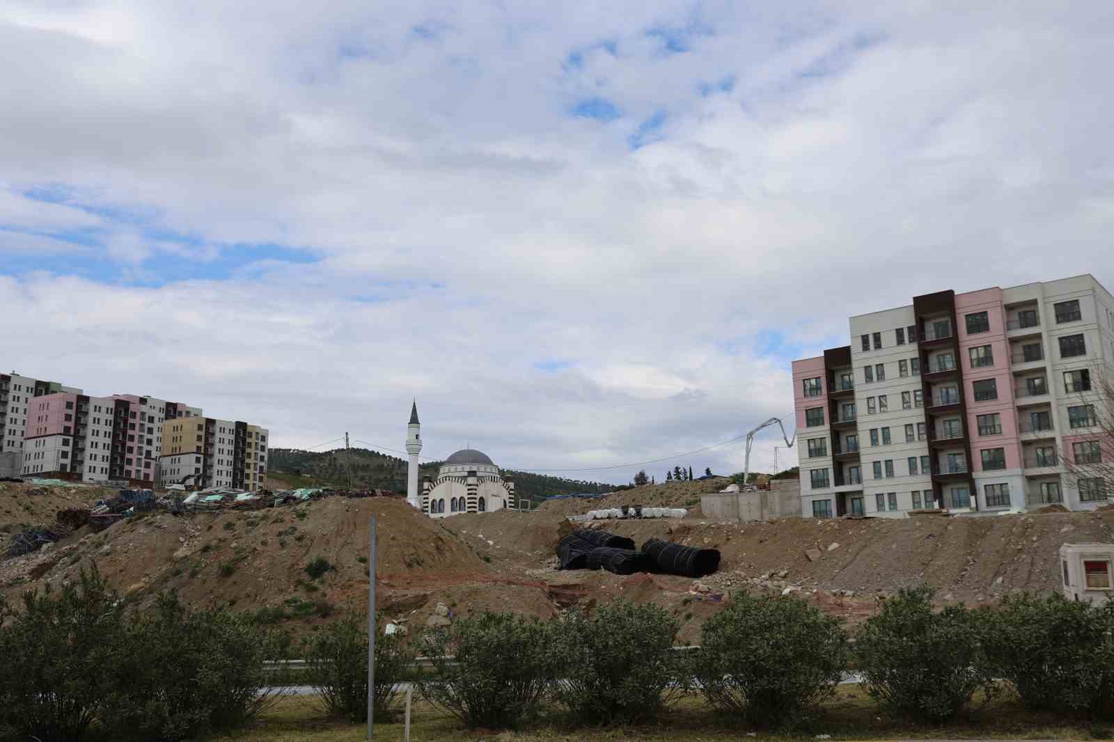 Efeler&rsquo;de yeni yaşam alanı şekilleniyor
