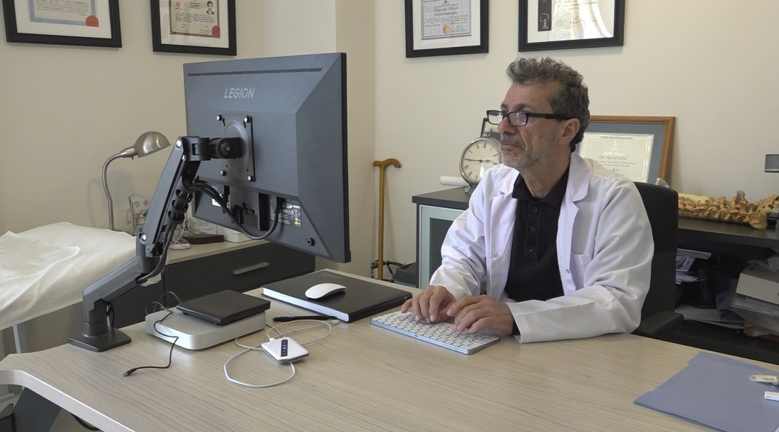 D&uuml;nyanın ilk enfeksiyonlu b&ouml;lgeye uygulanabilen yapay kemiği Eskişehir&rsquo;de geliştirildi
