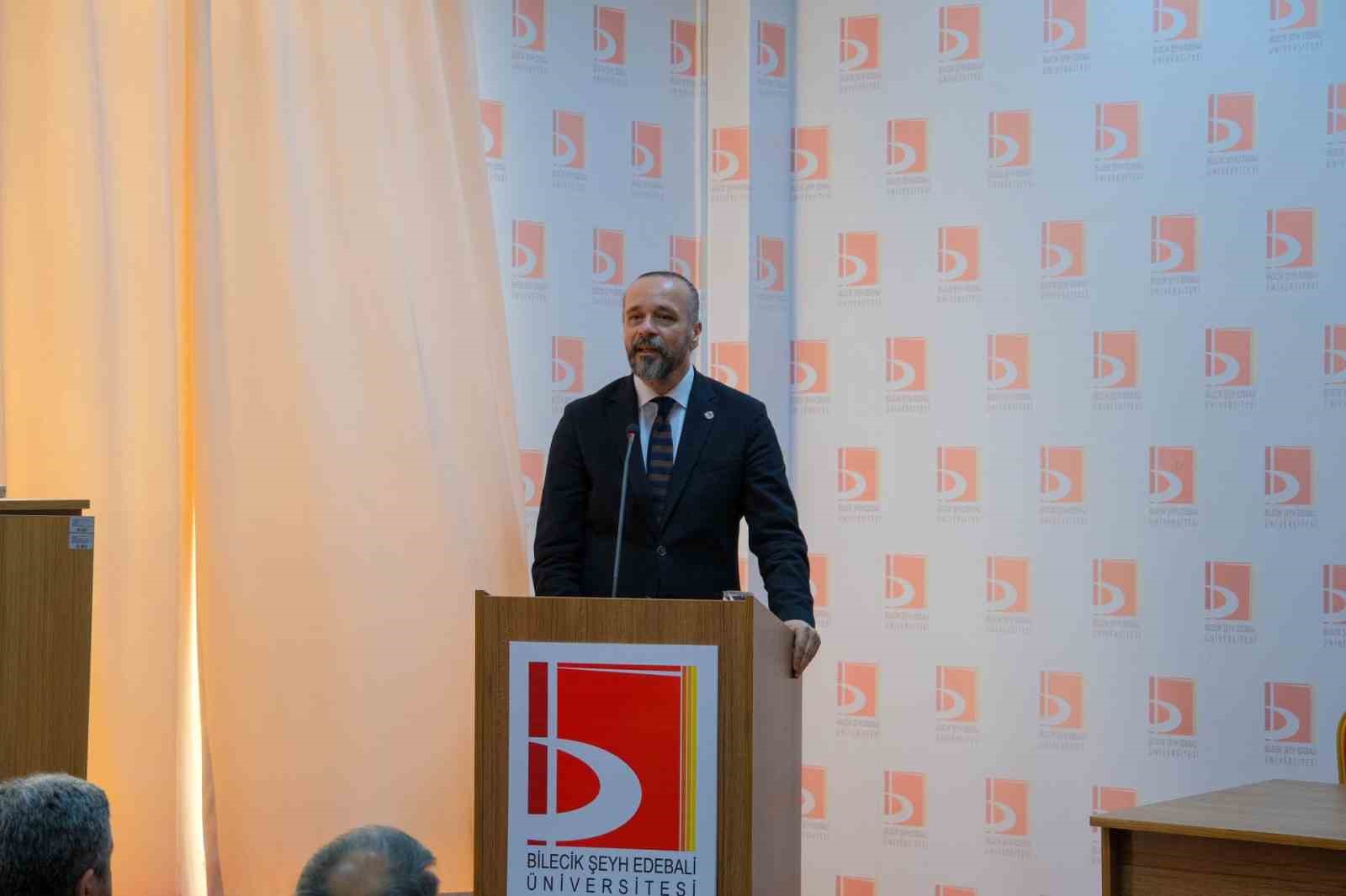 BŞE&Uuml;&rsquo;DE Şeyh Edebali&rsquo;nin manevi kimliği ele alındı
