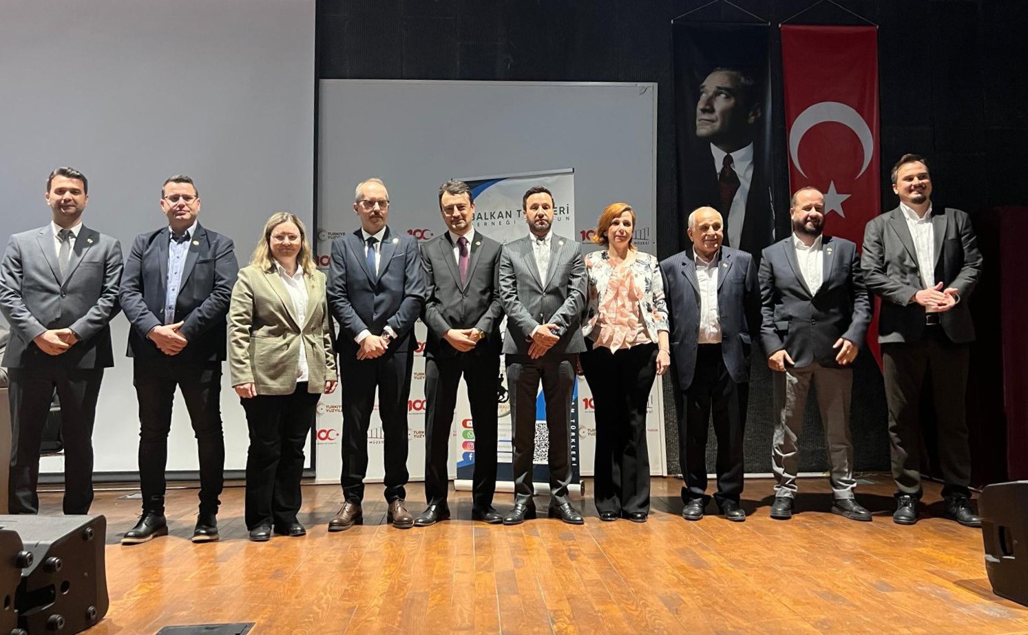 Balkan T&uuml;rkleri Derneği Genel Kurulu: Adem Tuğral g&uuml;ven tazeledi
