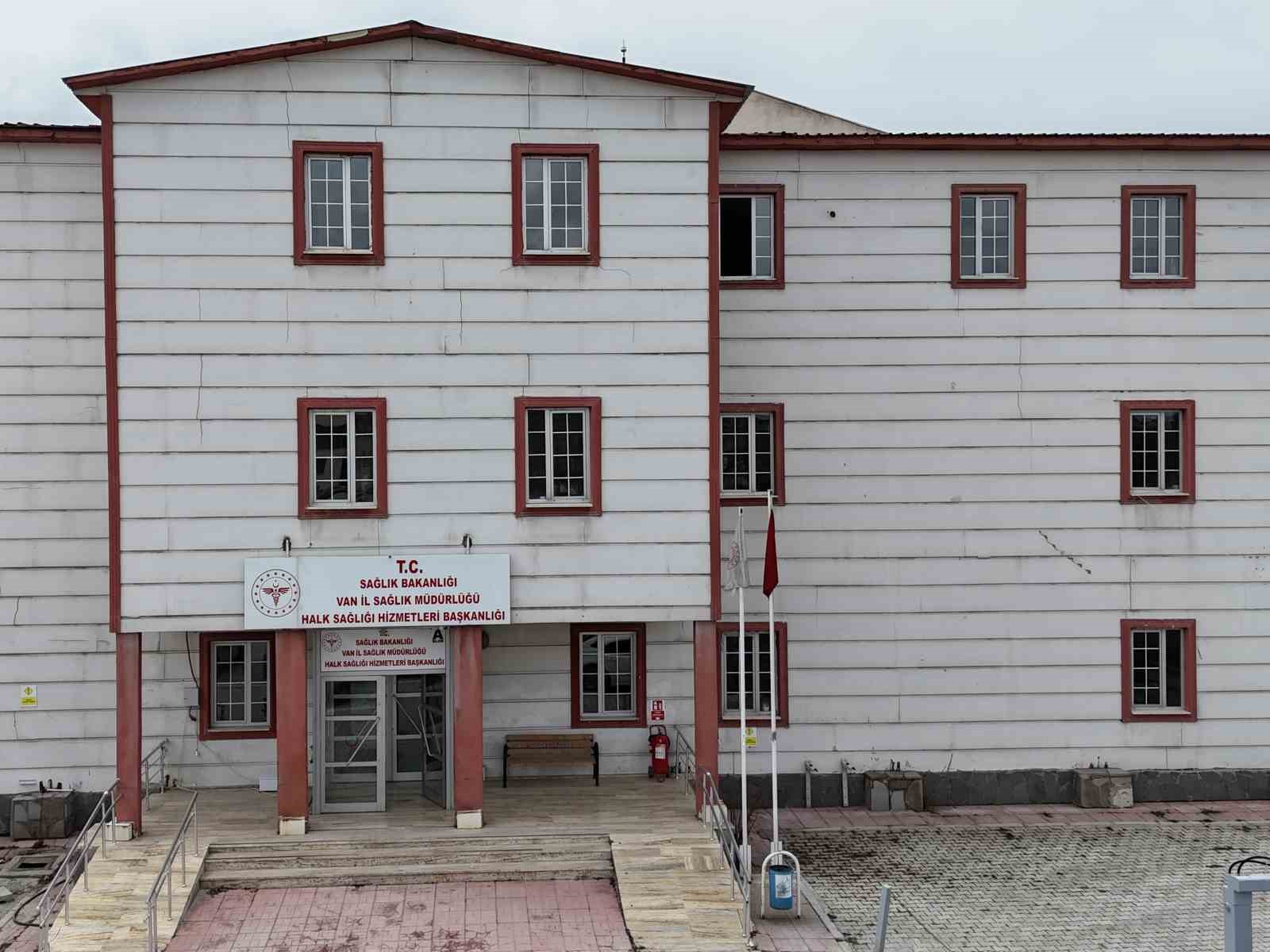 Van&rsquo;da erken teşhis hayat kurtardı: Bir yılda 67 vatandaşa kanser tanısı konuldu
