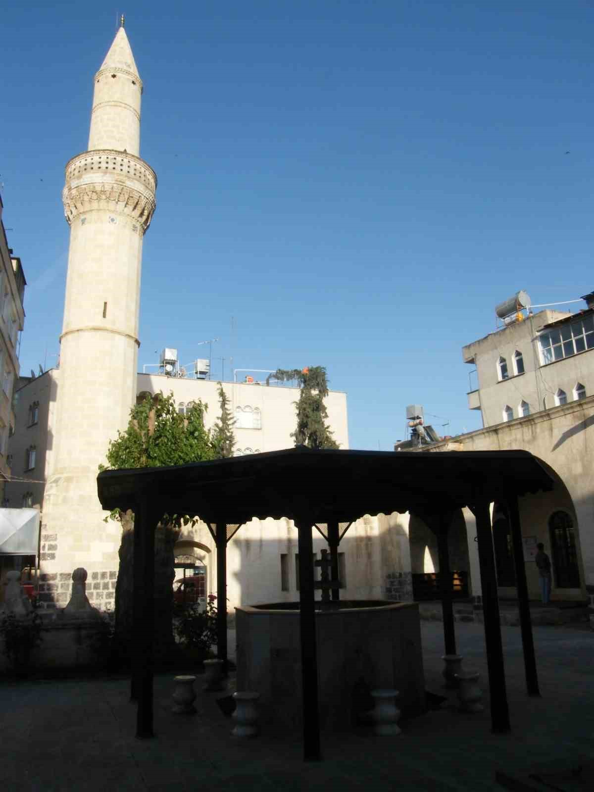 Kilis’te tarihi eserler yürütülen restorasyon çalışmalarıyla yeniden ayağa kaldırılıyor