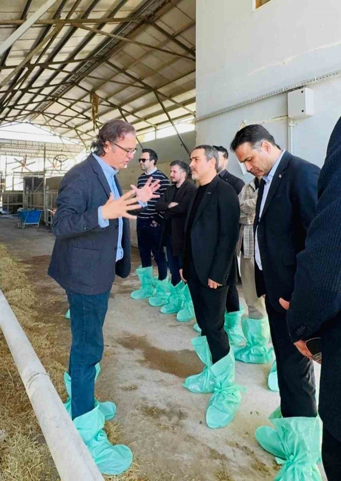 M&Uuml;SİAD Muğla Şube Başkanı Ayka&ccedil;&rsquo;tan &ouml;rnek &ccedil;iftliğe ziyaret
