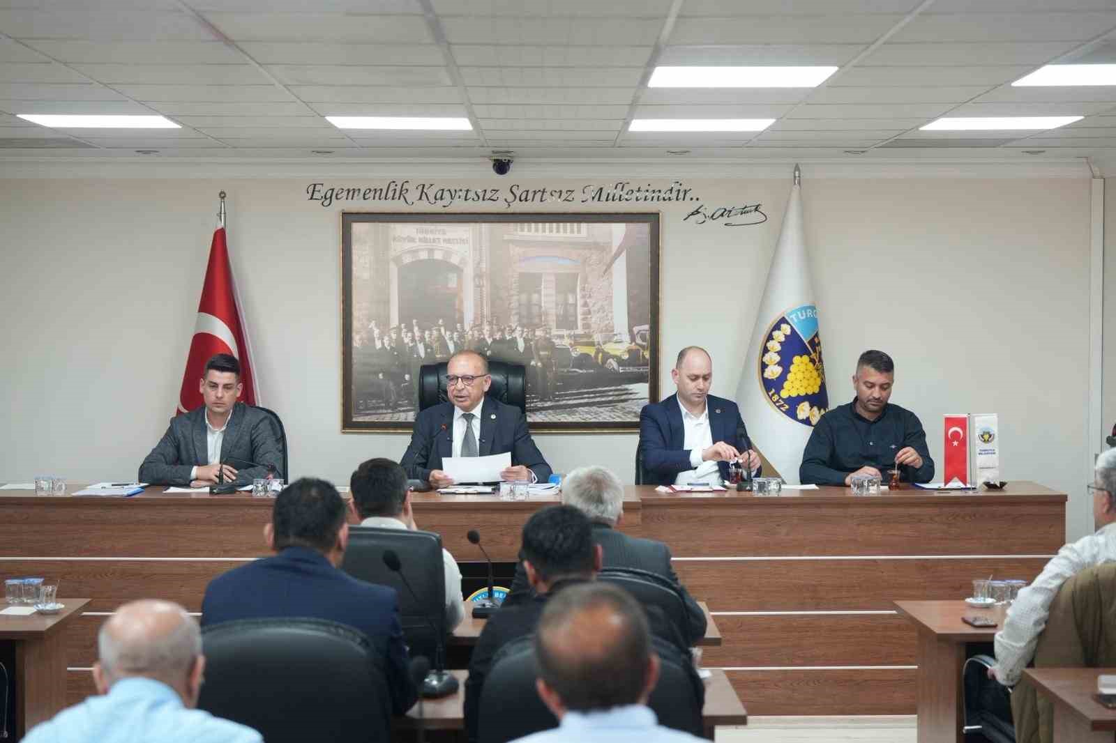 Turgutlu Belediyesine yeni m&uuml;d&uuml;rl&uuml;k kuruluyor
