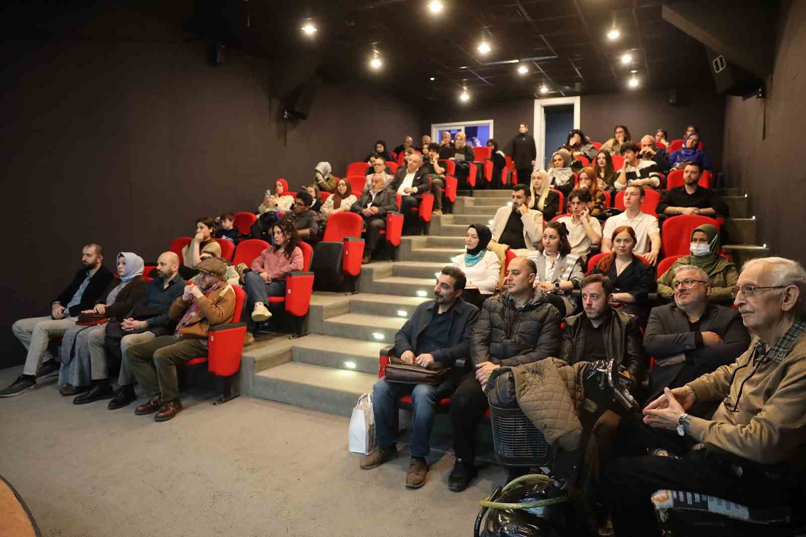 Şair Edip Cansever Ofis Sanat Merkezi&rsquo;nde konuşuldu
