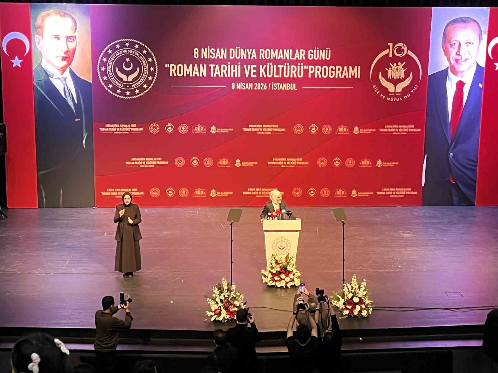 Bakan G&ouml;ktaş: "Romanların yoğun yaşadığı 22 ilde bug&uuml;ne kadar toplam 6 bin 720 konut yaparak vatandaşlarımıza teslim ettik"
