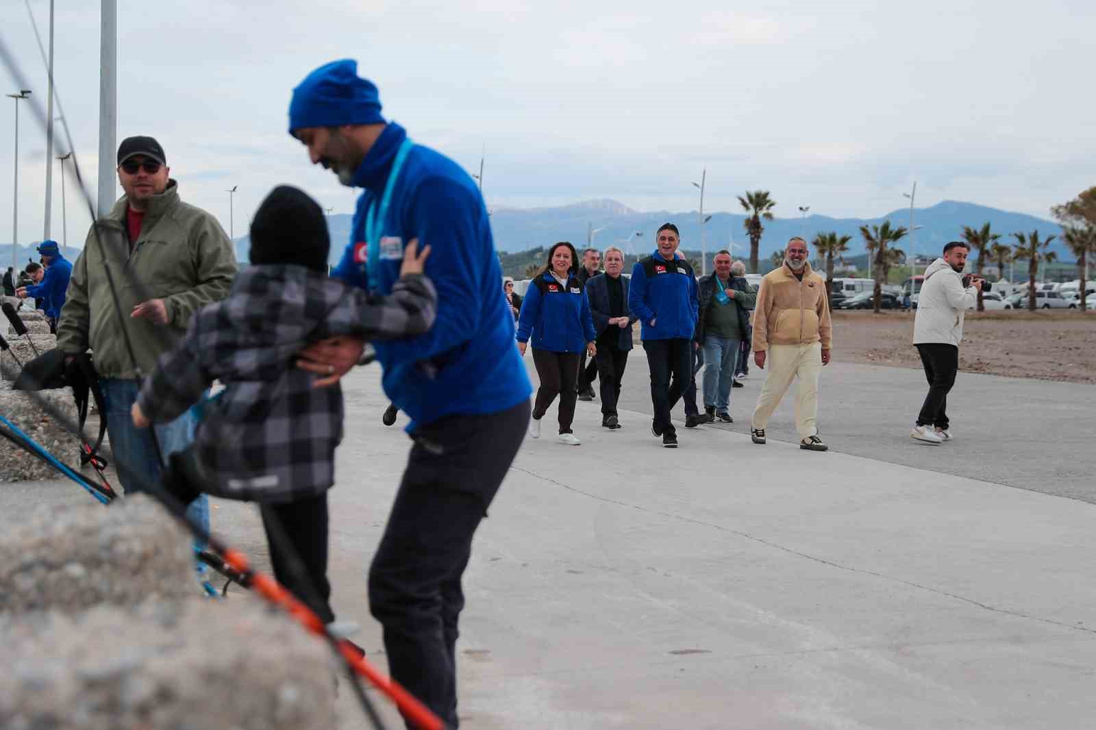 Aliağa&rsquo;da "At-&Ccedil;ek Balık Avı Festivali" coşkusu
