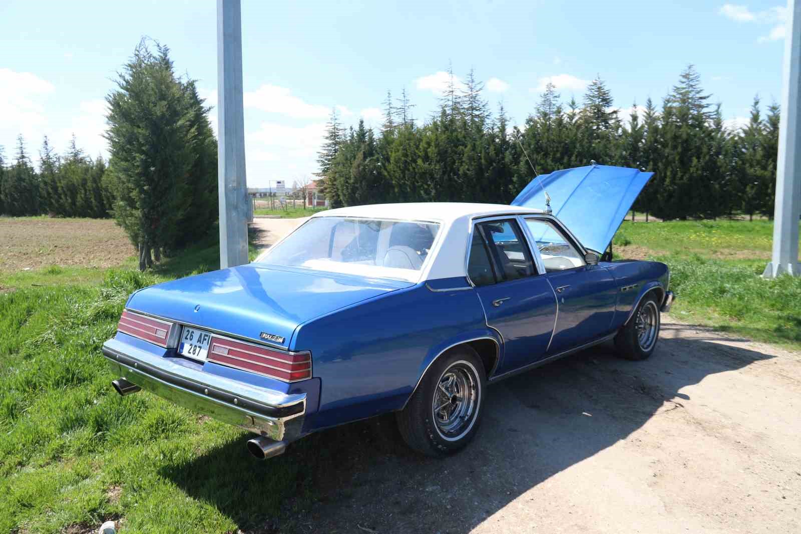 Çocuklukta hayal ettiği araca 52 yaşında kavuştu