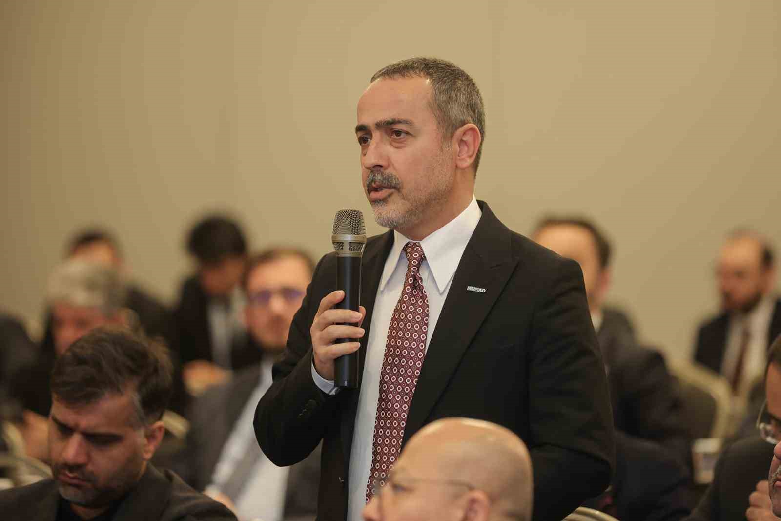 Muğla M&Uuml;SİAD heyeti, M&Uuml;SİAD 111. GİK toplantısına katıldı
