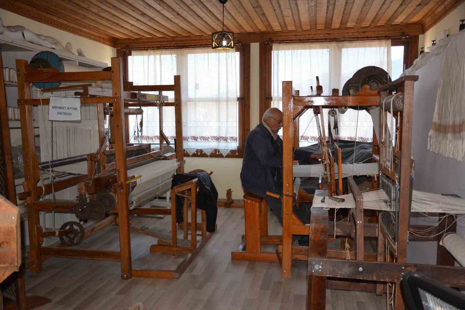 Babadağ’ın asırlık geleneği tezgâhlarda yeniden canlanıyor