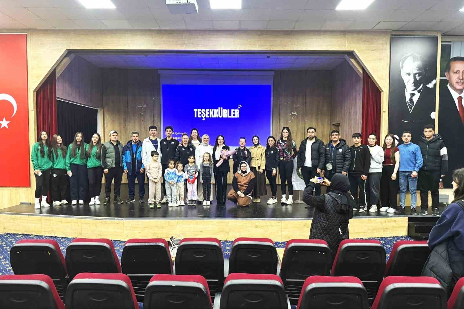 Kestel Belediyesi’nden sporda endişe ve duygu düzenleme semineri