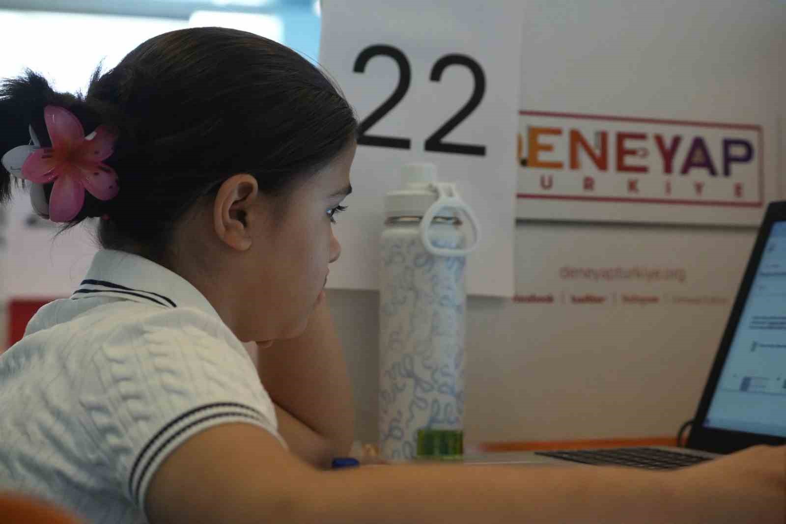 Muğla’da geleceğin teknoloji yıldızları yarışıyor