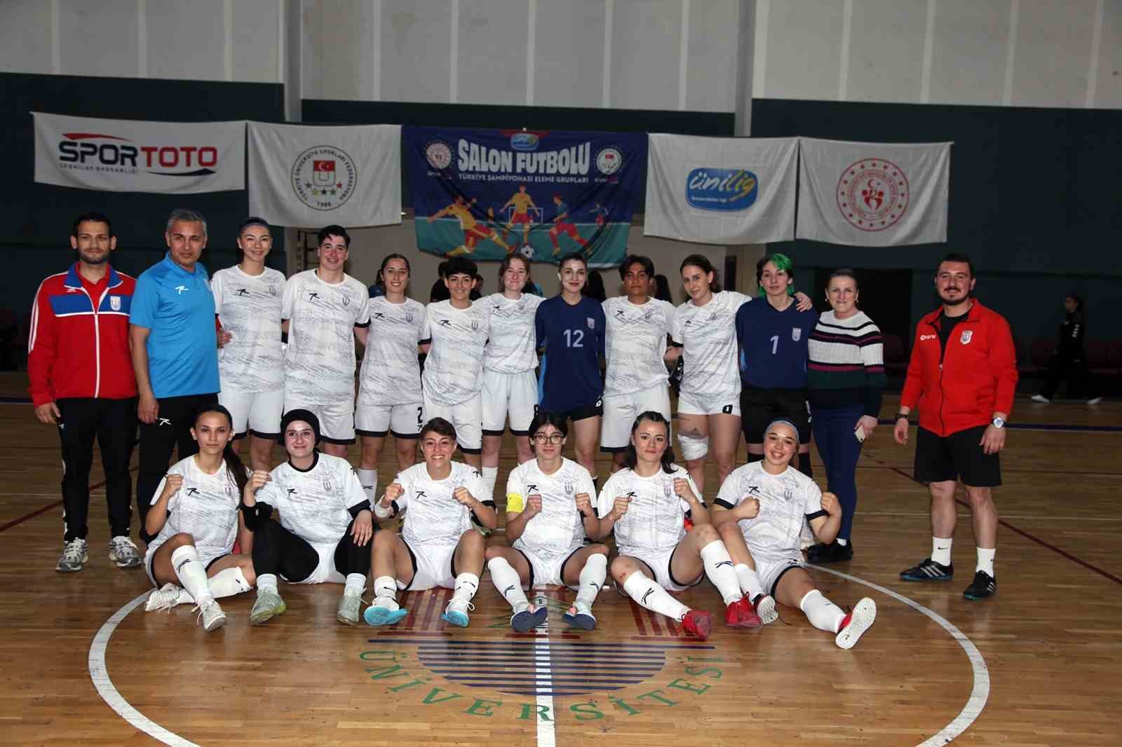 MSKÜ Kadın Futsal takımı ÜNİLİG şampiyonu