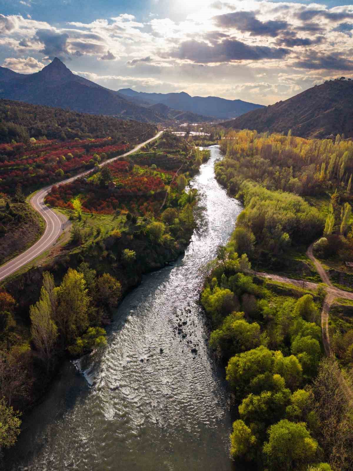 Sakarya Nehri’nin eşsiz manzarası havadan görüntülendi
