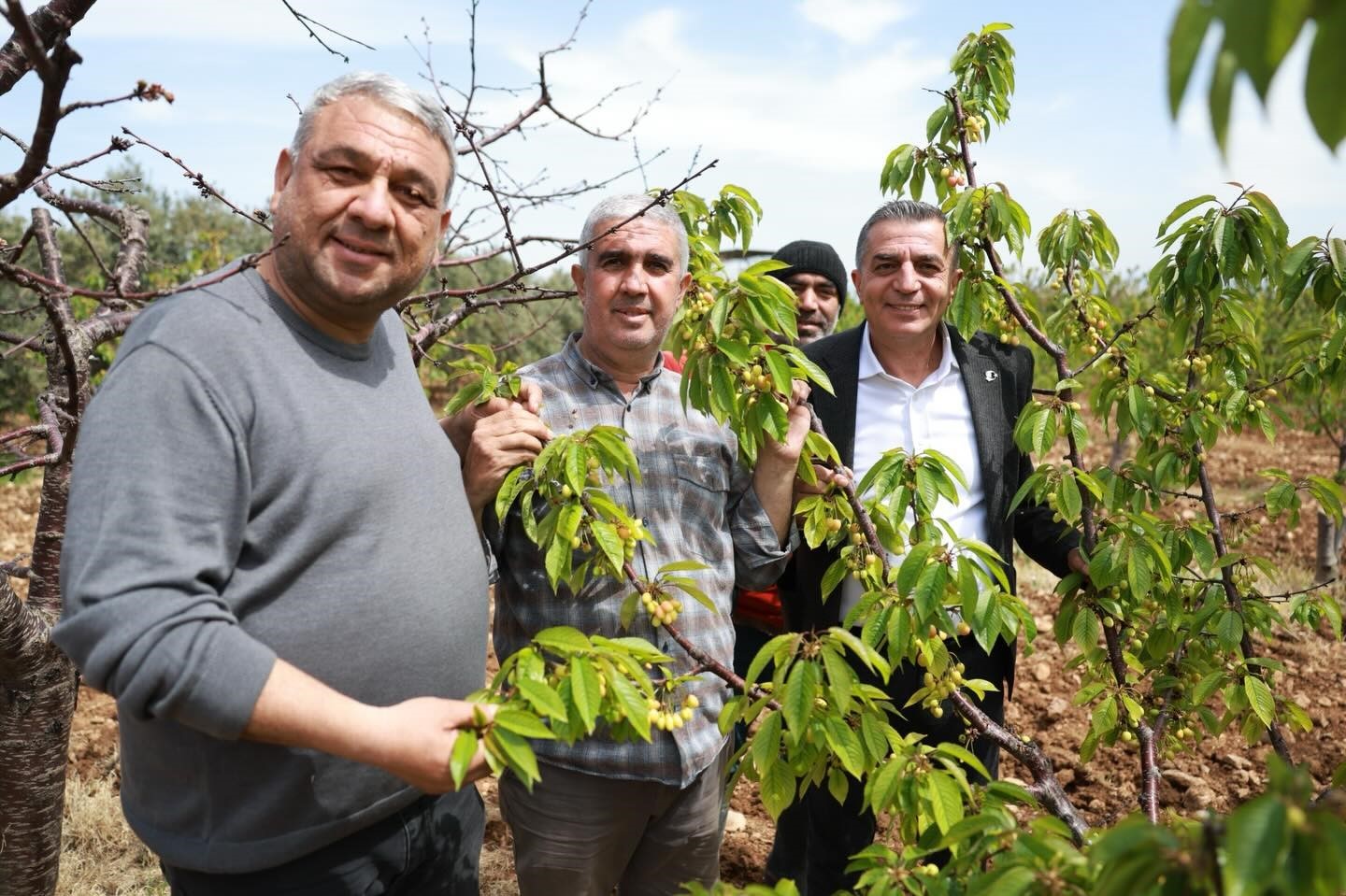 Başkan Şimşek sezon &ouml;ncesi &uuml;reticiyi dinledi
