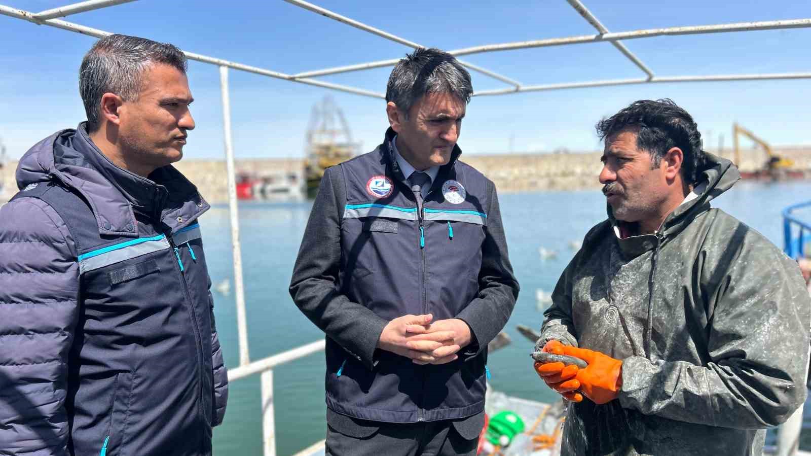 Van Gölü’nde inci kefali için av yasağı: Kaçak avlanmanın cezası 16 bin TL