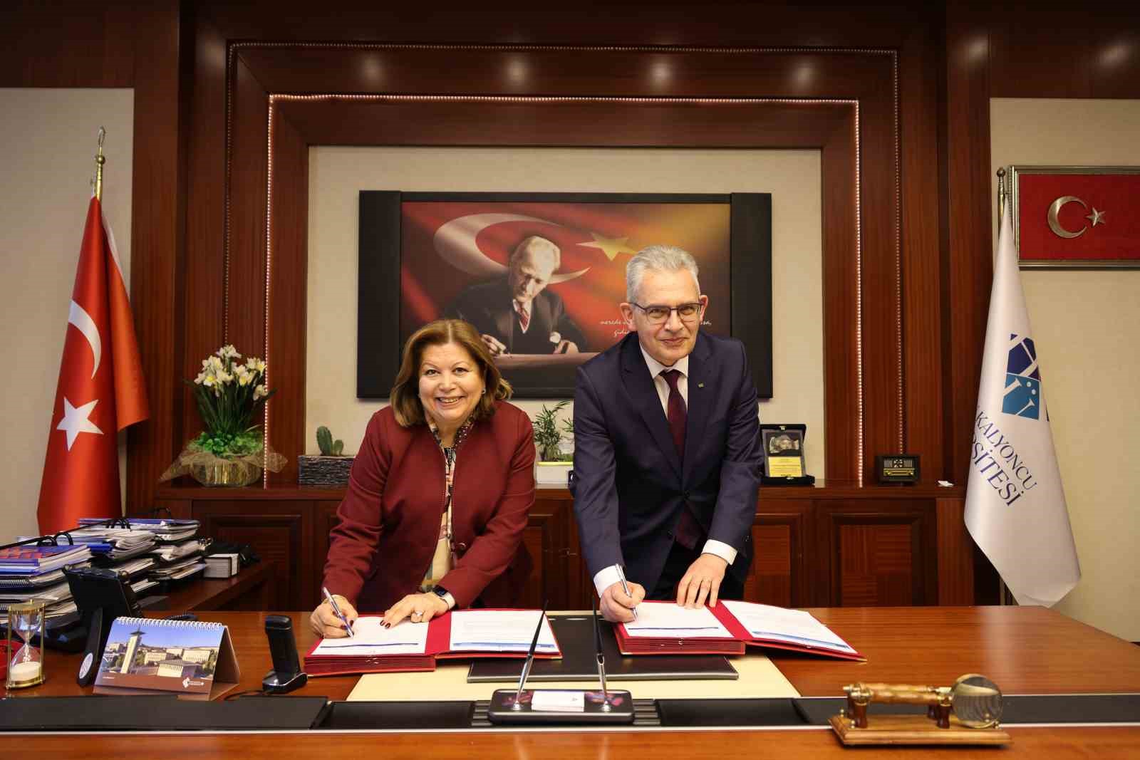 HK&Uuml; Polonya Zielona Gra &Uuml;niversitesi ile "iyi niyet anlaşması" imzaladı
