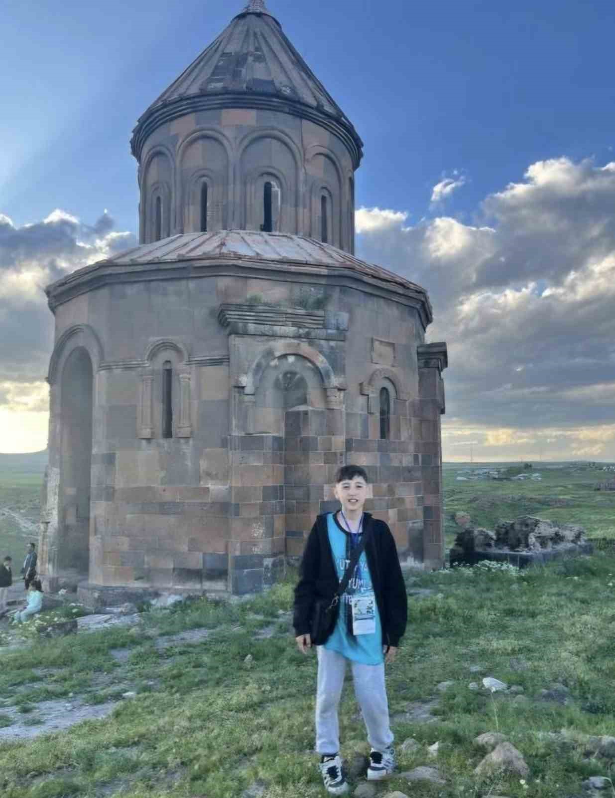 Matematik Olimpiyatı ön eleme sınavında Türkiye dördüncüsü Emet’ten