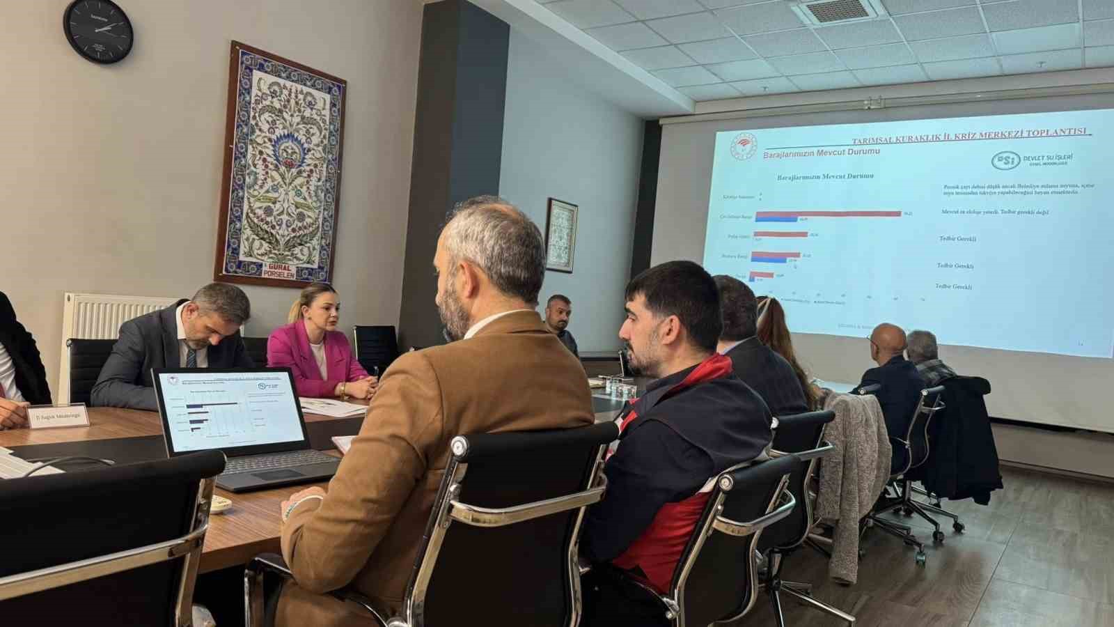 K&uuml;tahya&rsquo;da kuraklık riski masaya yatırıldı
