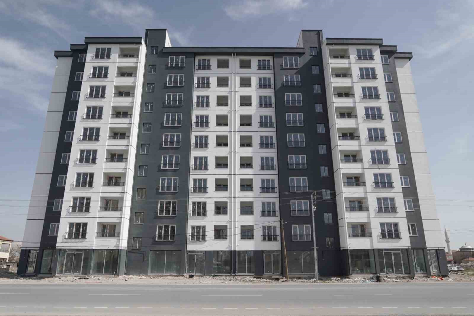 Anbar 2. Etap Kentsel D&ouml;n&uuml;ş&uuml;m Blokları hızla y&uuml;kseliyor
