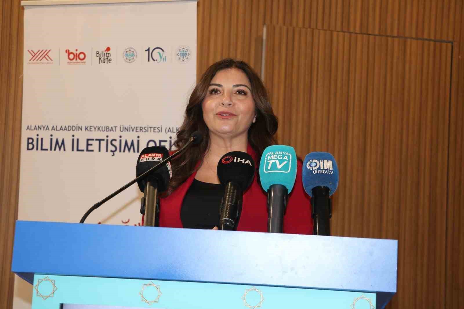 RT&Uuml;K Başkan Vekili G&uuml;&ccedil;er: "Hi&ccedil;bir mazeret başarının yerini tutamaz&rsquo;&rsquo;
