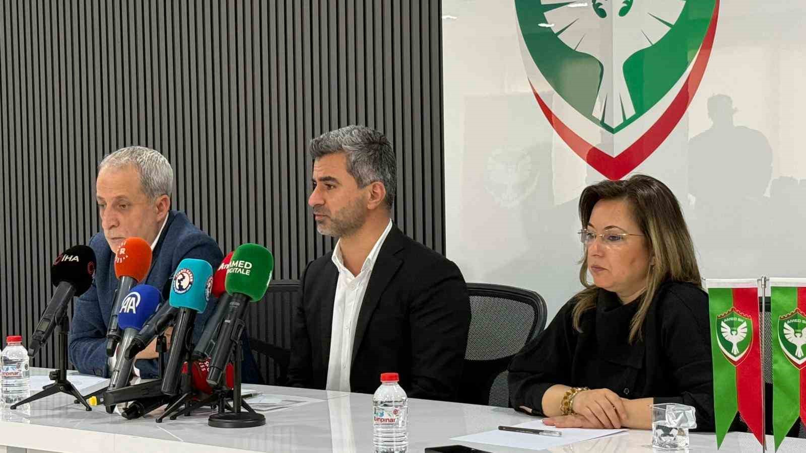 Nahit Eren: "Hedeflediğimiz S&uuml;per Lig i&ccedil;in kenetlenmenin tam da zamanı"
