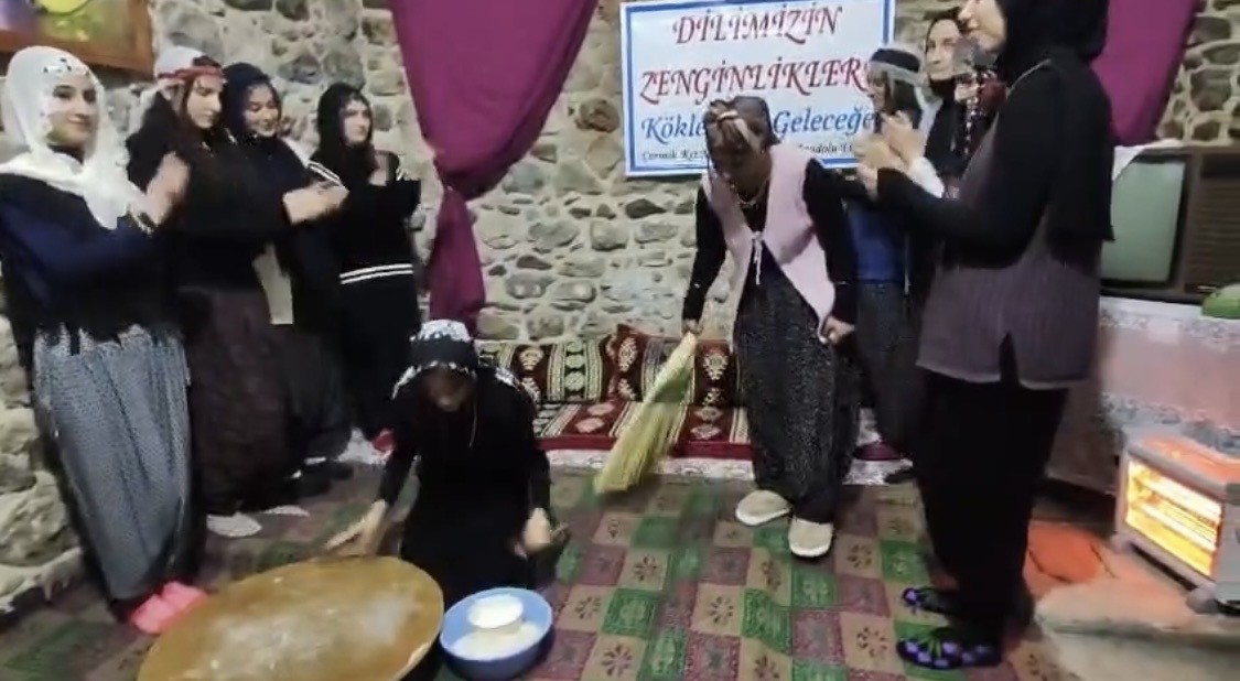 &Ccedil;ermik&rsquo;te &ouml;ğrencilerden anlamlı etkinlik
