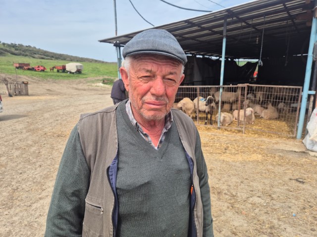 Silivri&rsquo;de &ccedil;ift&ccedil;i kahvede i&ccedil;tiği i&ccedil;ecek sonrası soyuldu iddiası