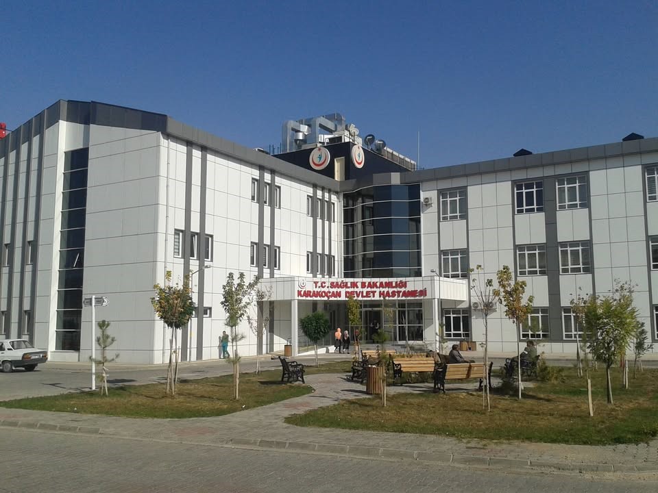 Karakoçan Devlet Hastanesi’nde ortopedi ameliyatları başladı