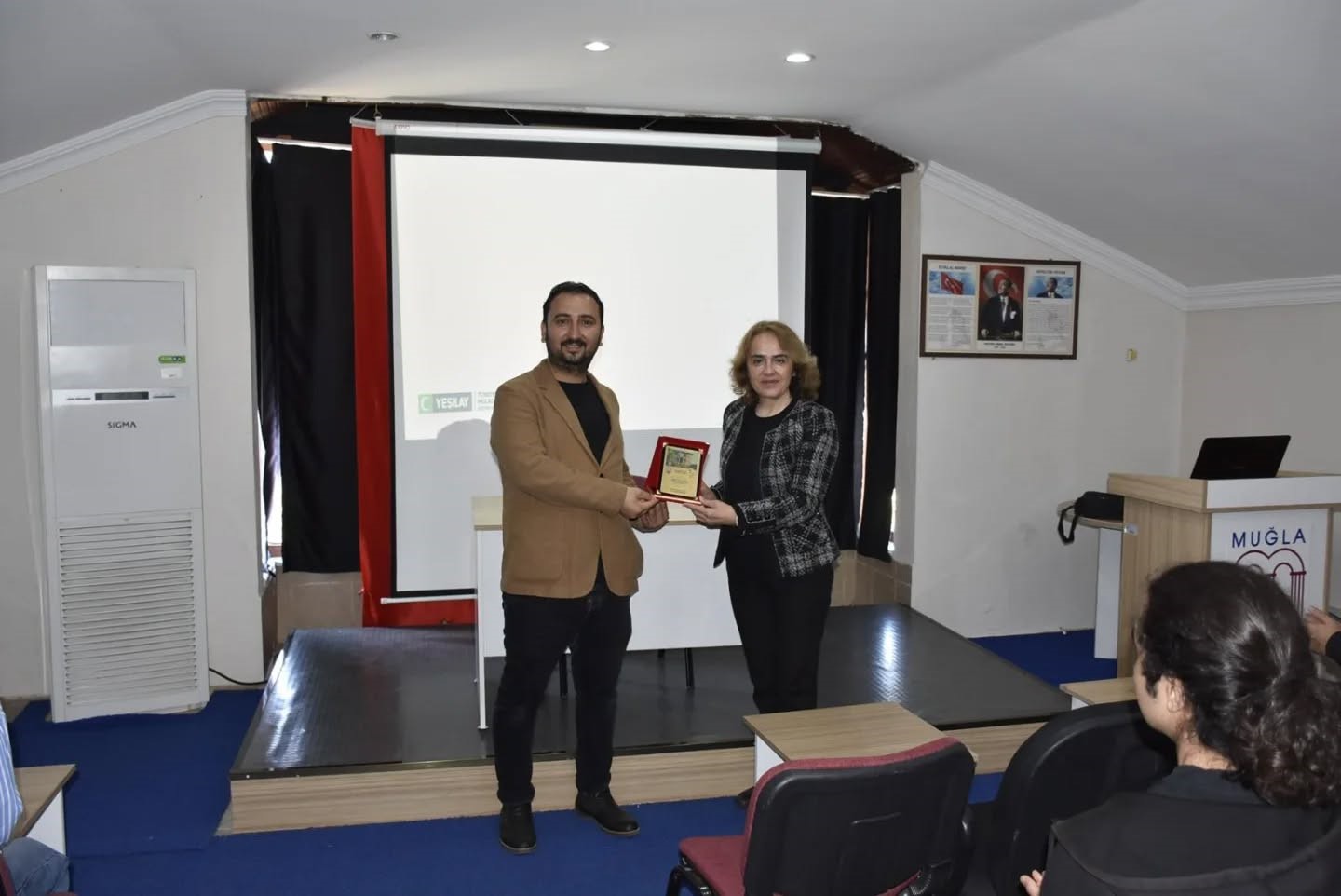 K&ouml;yceğiz&rsquo;de &lsquo;Sağlıklı Gen&ccedil;lik&rsquo; semineri
