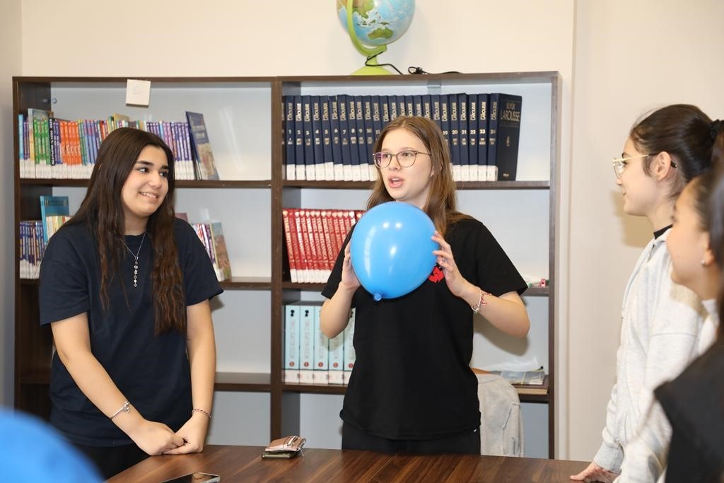 K&uuml;&ccedil;&uuml;k filozoflar Şehzadeler&rsquo;de buluştu
