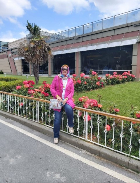 Okul saldırısında ölenler son yolculuğuna uğurlandı