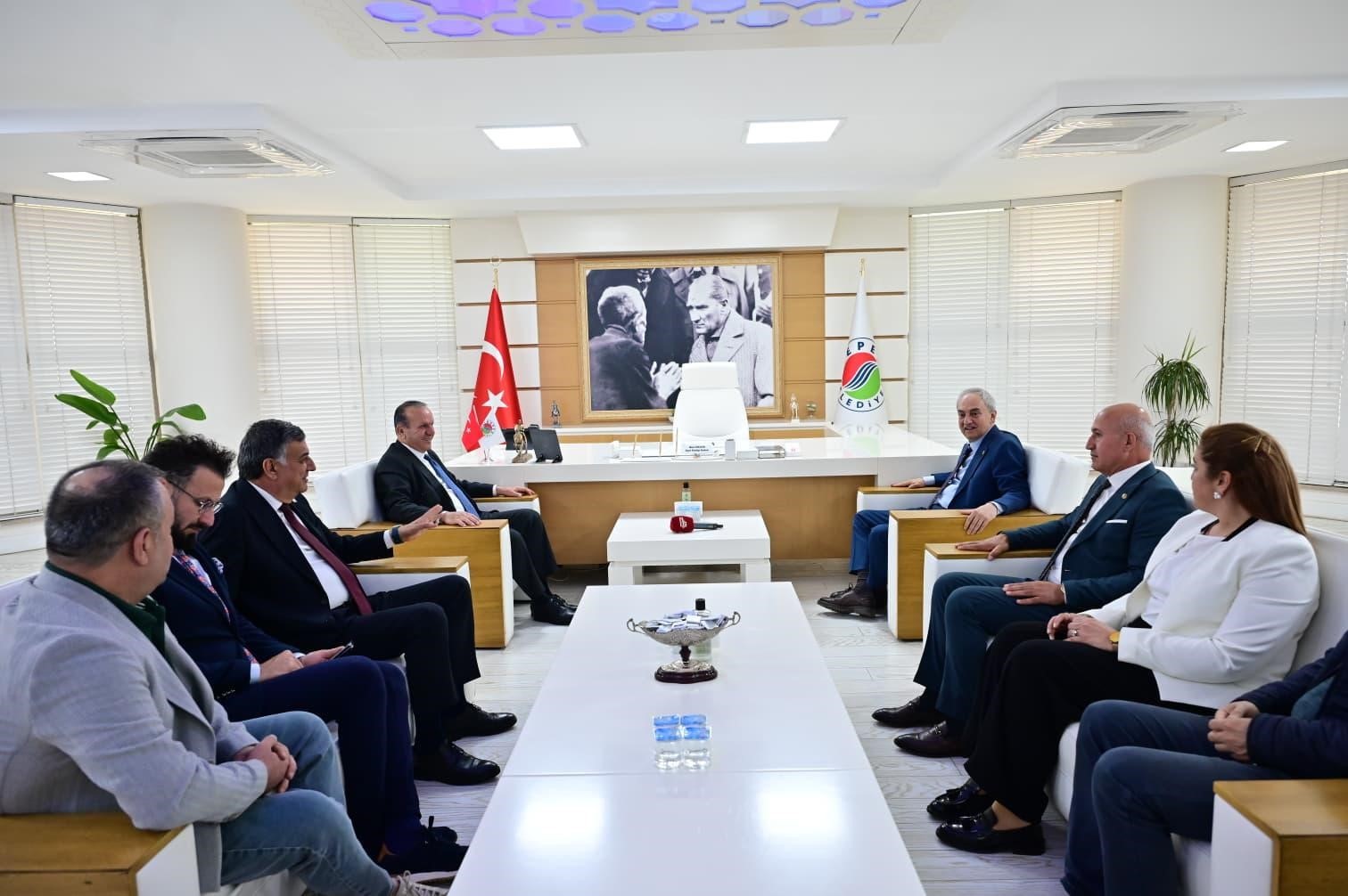 KKTC Başbakan Yardımcısı Ataoğlu, Kepez Belediyesi&rsquo;nde
