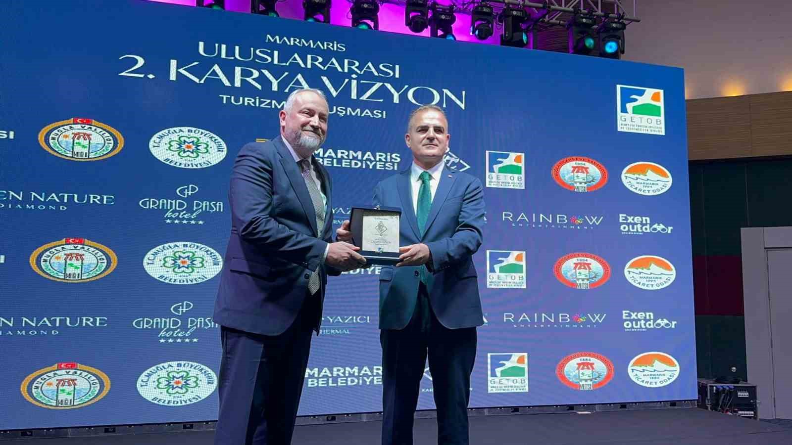 Turizmciler Marmaris&rsquo;te bir araya geldi
