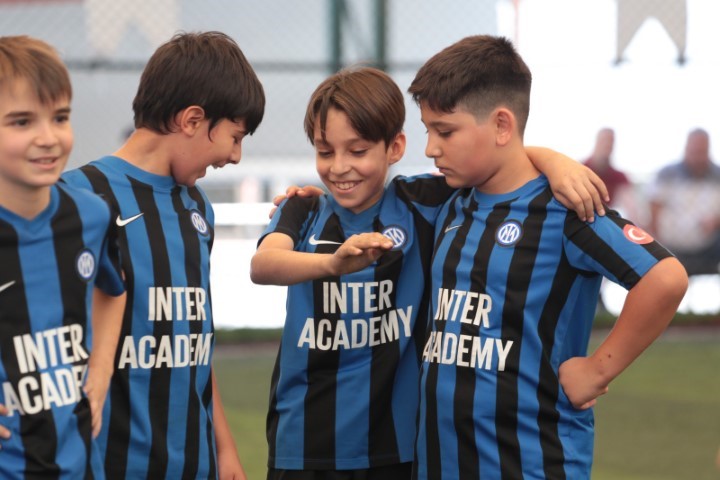 Bayram&rsquo;ın en b&uuml;y&uuml;k hayali Fenerbah&ccedil;e&rsquo;nin şampiyonluğu ve futbolcu olmaktı