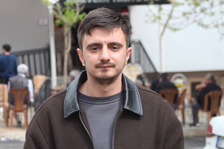 Ayla &ouml;ğretmenin oğlu Furkan Kara: 