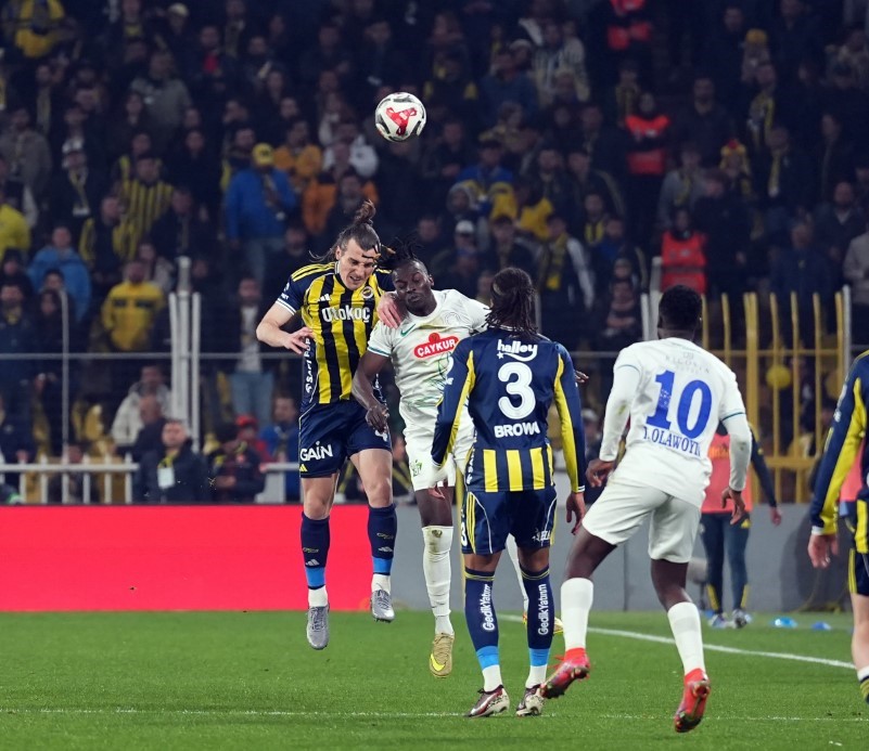 Fenerbah&ccedil;e, evinde 5. kez puan kaybetti