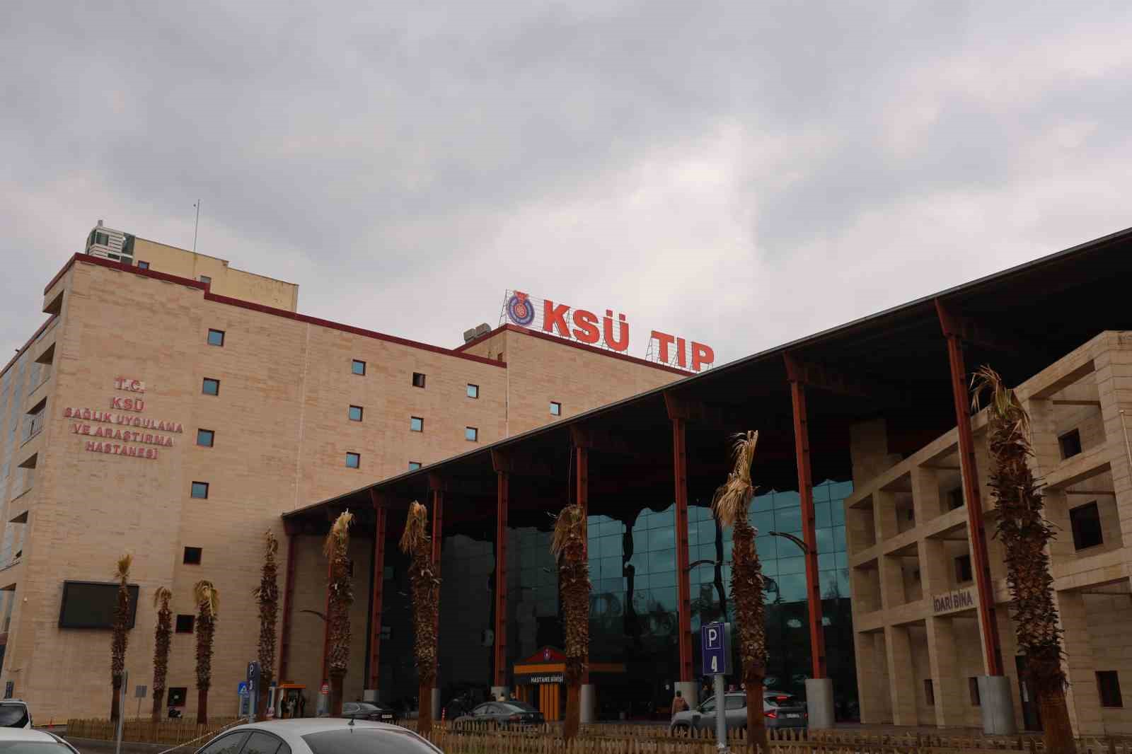 Yaralı &ouml;ğrencileri ziyaret eden BBP lideri Destici&rsquo;den &rsquo;aile&rsquo; vurgusu
